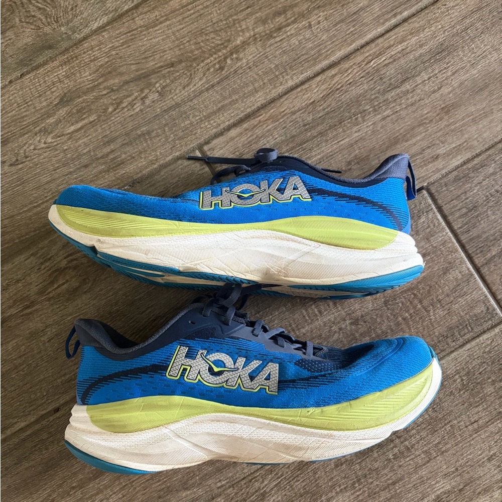 Men’s skyflow Hoka